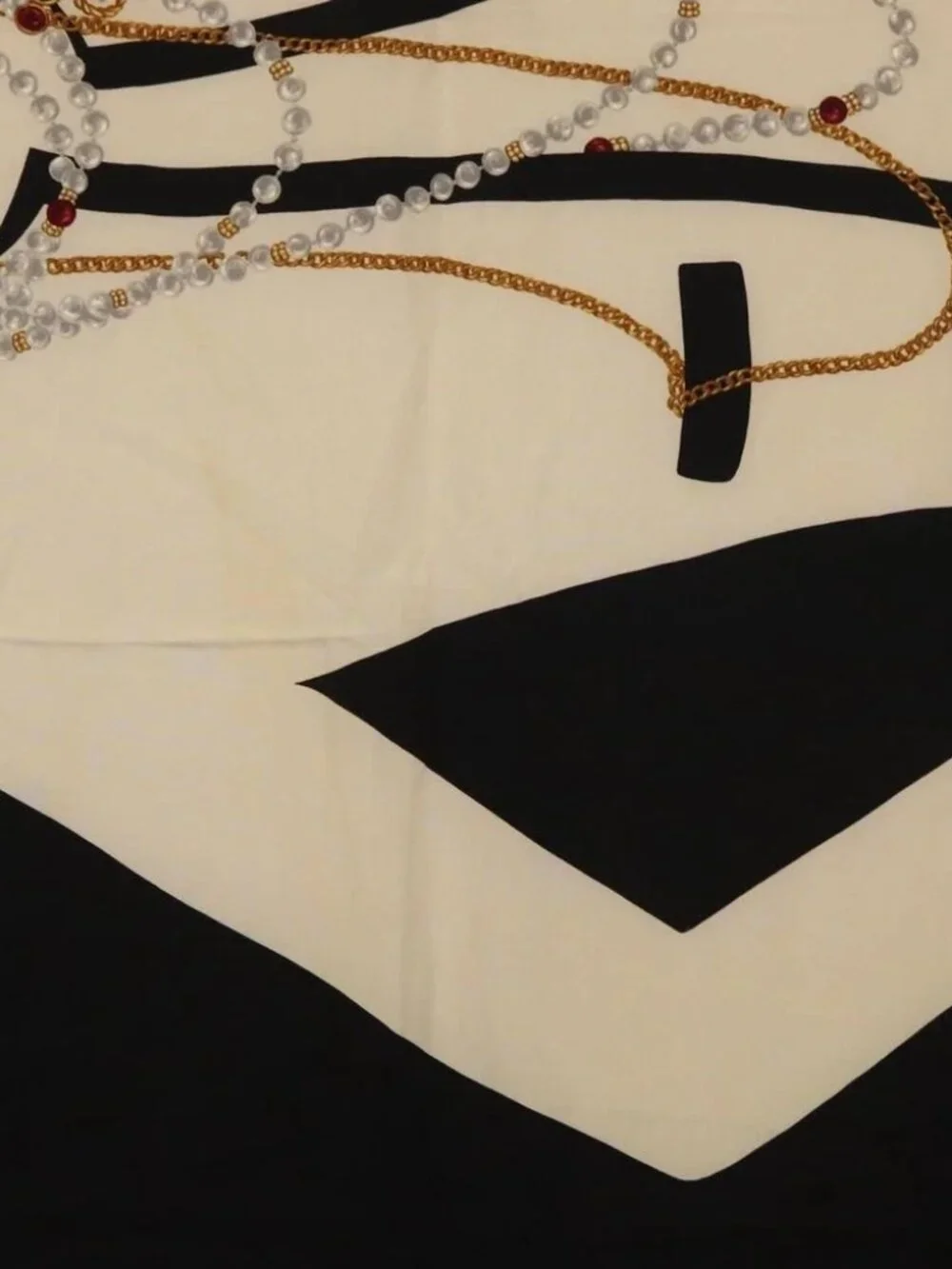 CHANEL Scarf Silk Black CC Auth BA12630